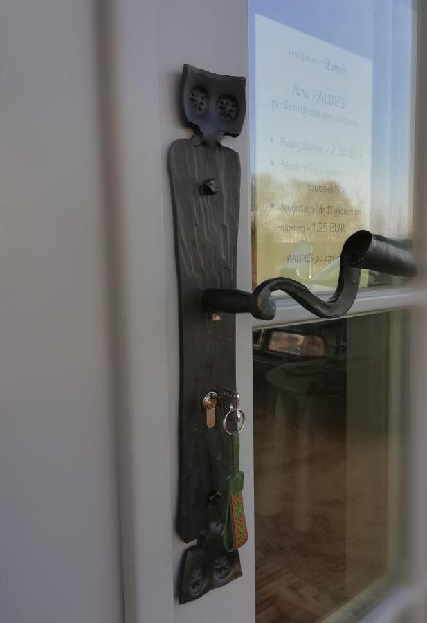 Handmade Latgola - Vairak Ka Vienkarsi "Naktsmitne" Līvāni Exterior foto